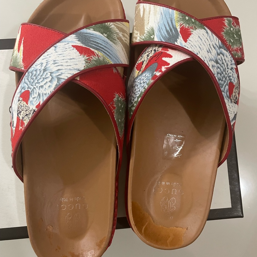 Gucci sandals used